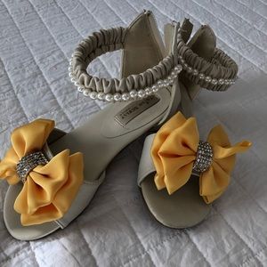 Trish Scully satin ribbon with pearls/diamond acc.